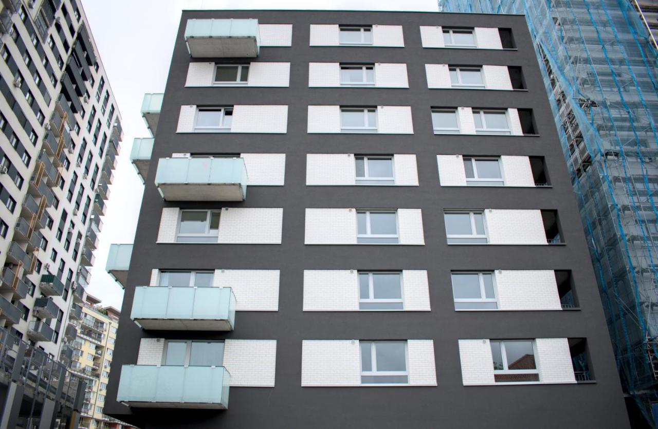 Brand New Apartment By Hockey Stadium ブラチスラヴァ エクステリア 写真